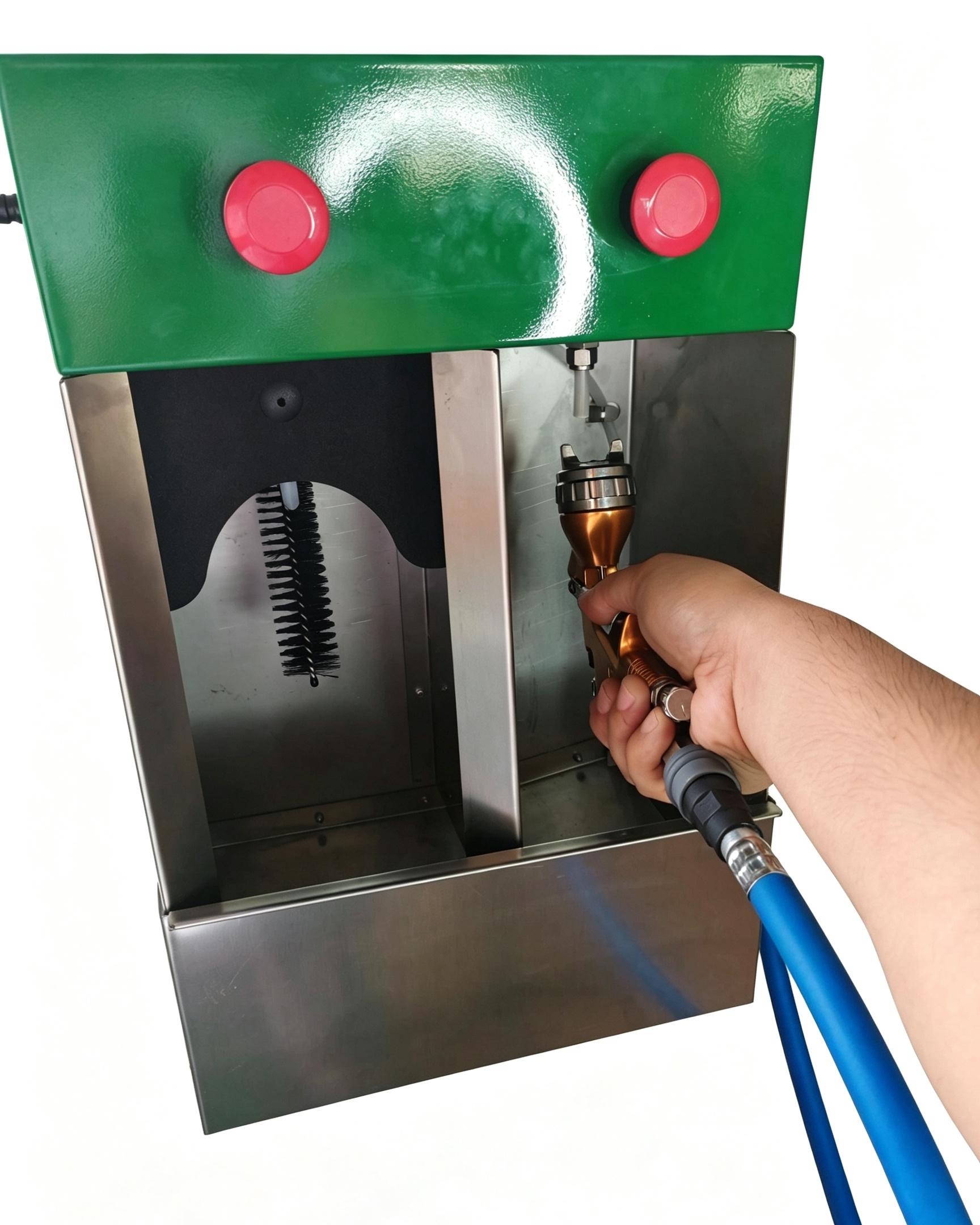 Operation：Blow‑dry the spray gun after cleaning